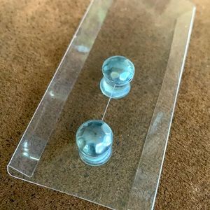 0g plugs